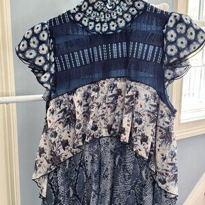 Diane Von Furstenberg Silk Dress In Blue Printed Layers Size 4